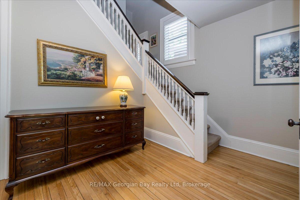 Photo 18 of 238 Sixth Street, Midland — HOMEH