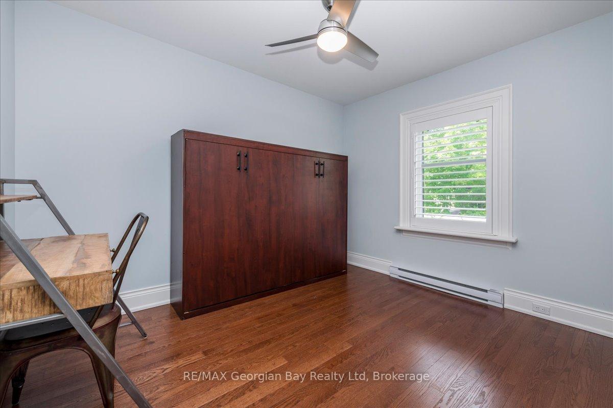 Photo 26 of 238 Sixth Street, Midland — HOMEH