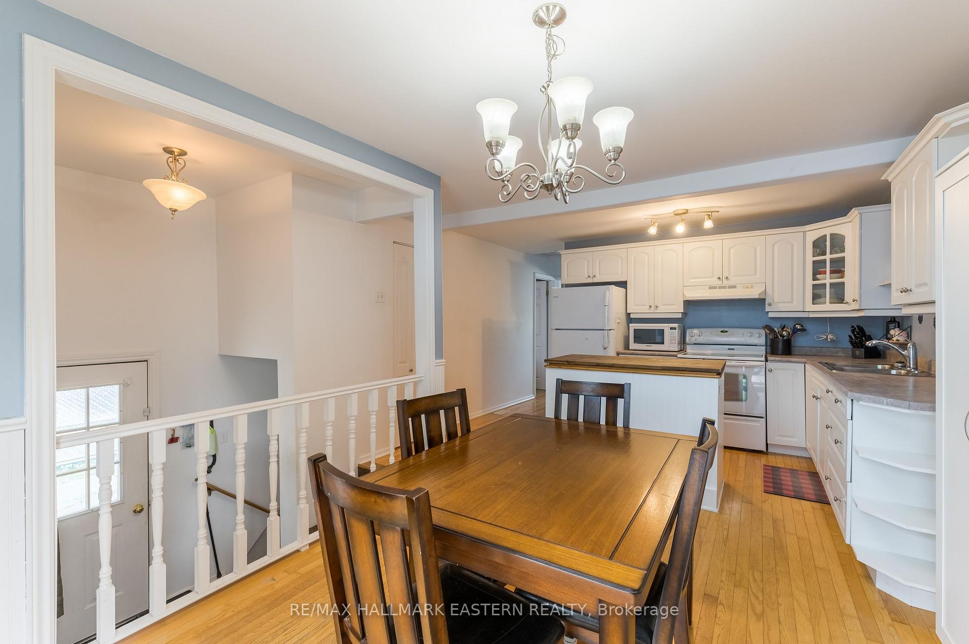 Photo 6 of 767 Duffus Street, Peterborough, Otonabee Ward 1 — HOMEH