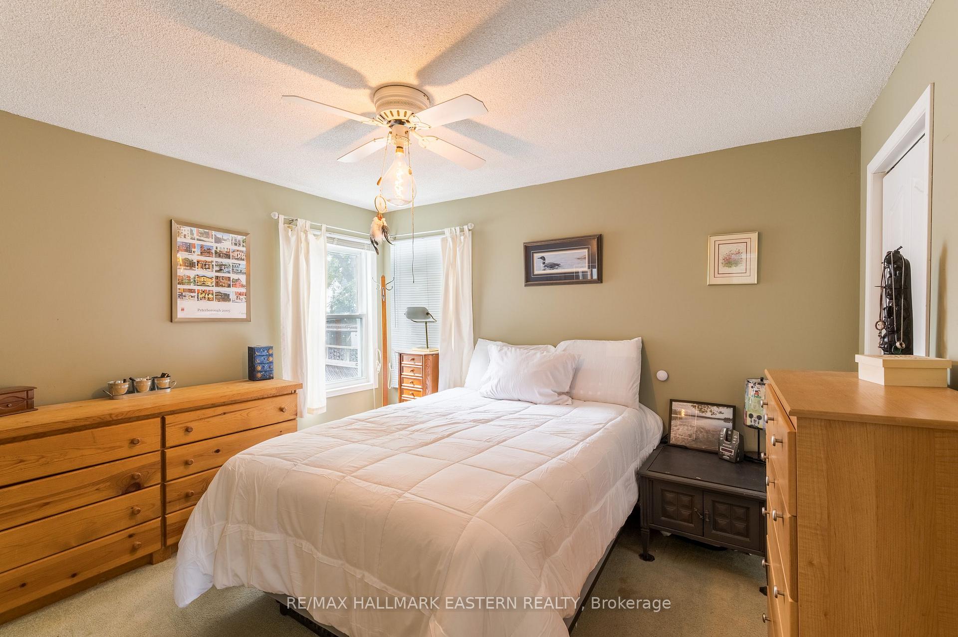 Photo 16 of 767 Duffus Street, Peterborough, Otonabee Ward 1 — HOMEH