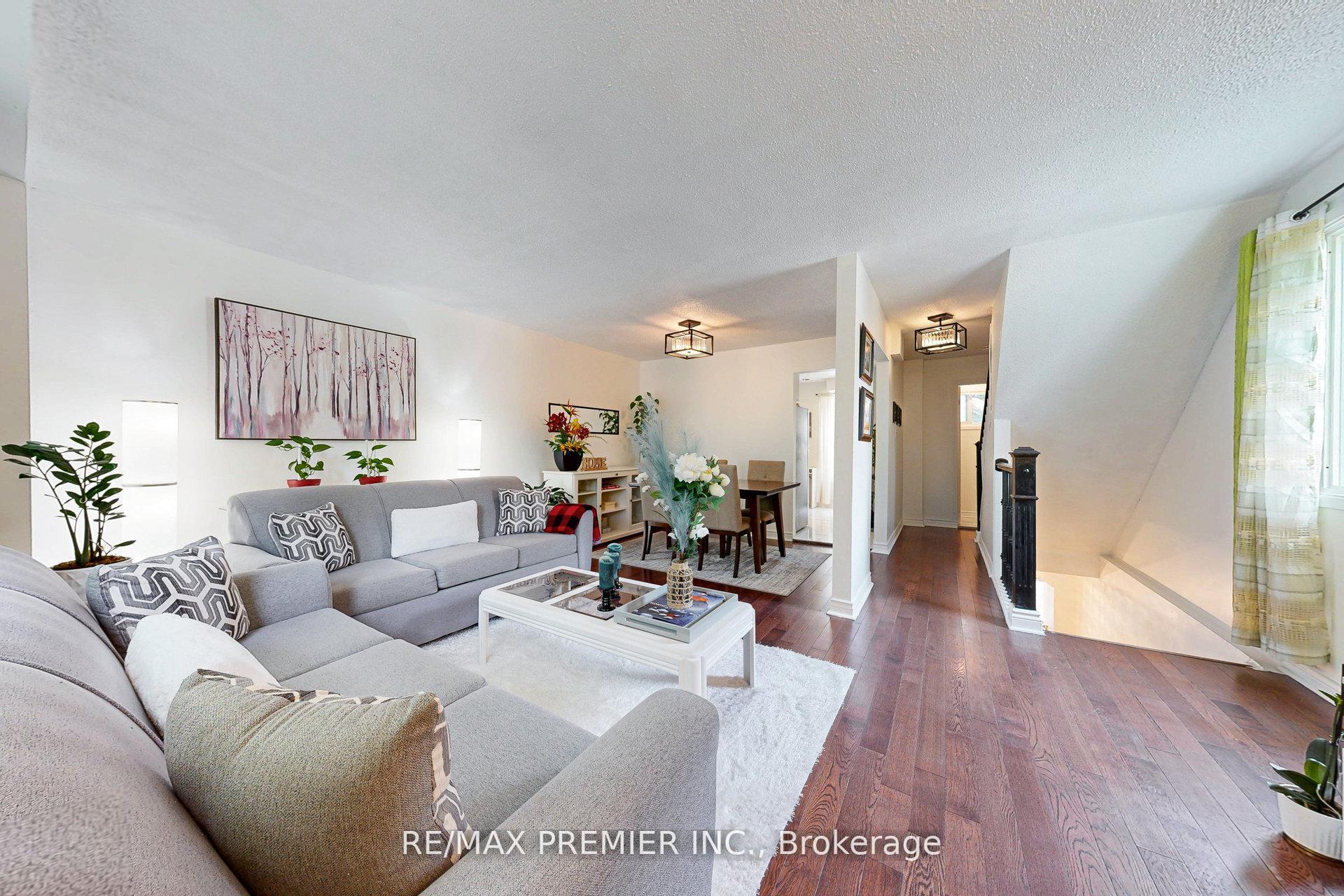 Photo 12 of 120 Ellerslie Road, Brampton, Southgate — HOMEH
