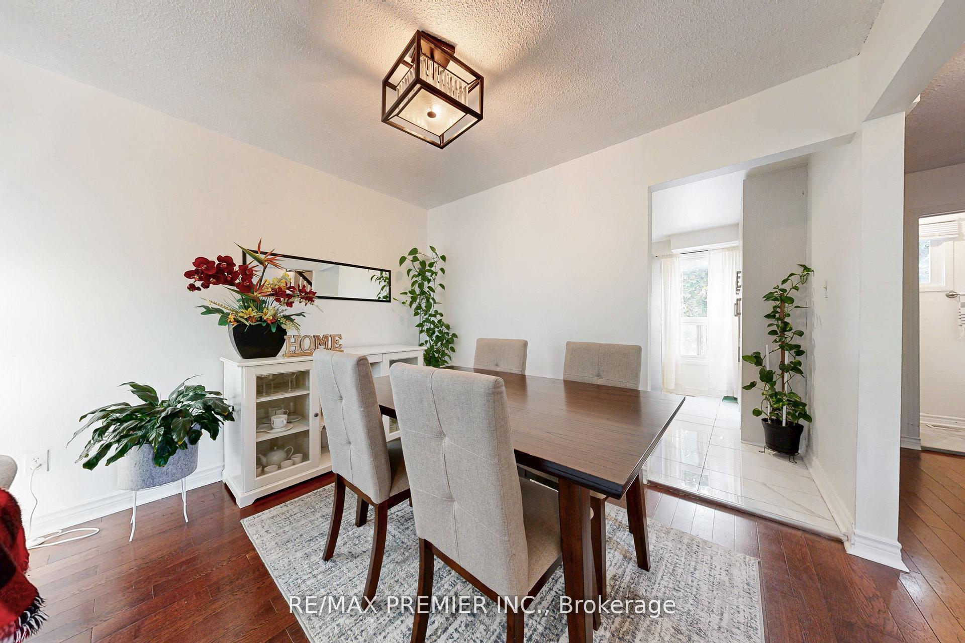 Photo 15 of 120 Ellerslie Road, Brampton, Southgate — HOMEH