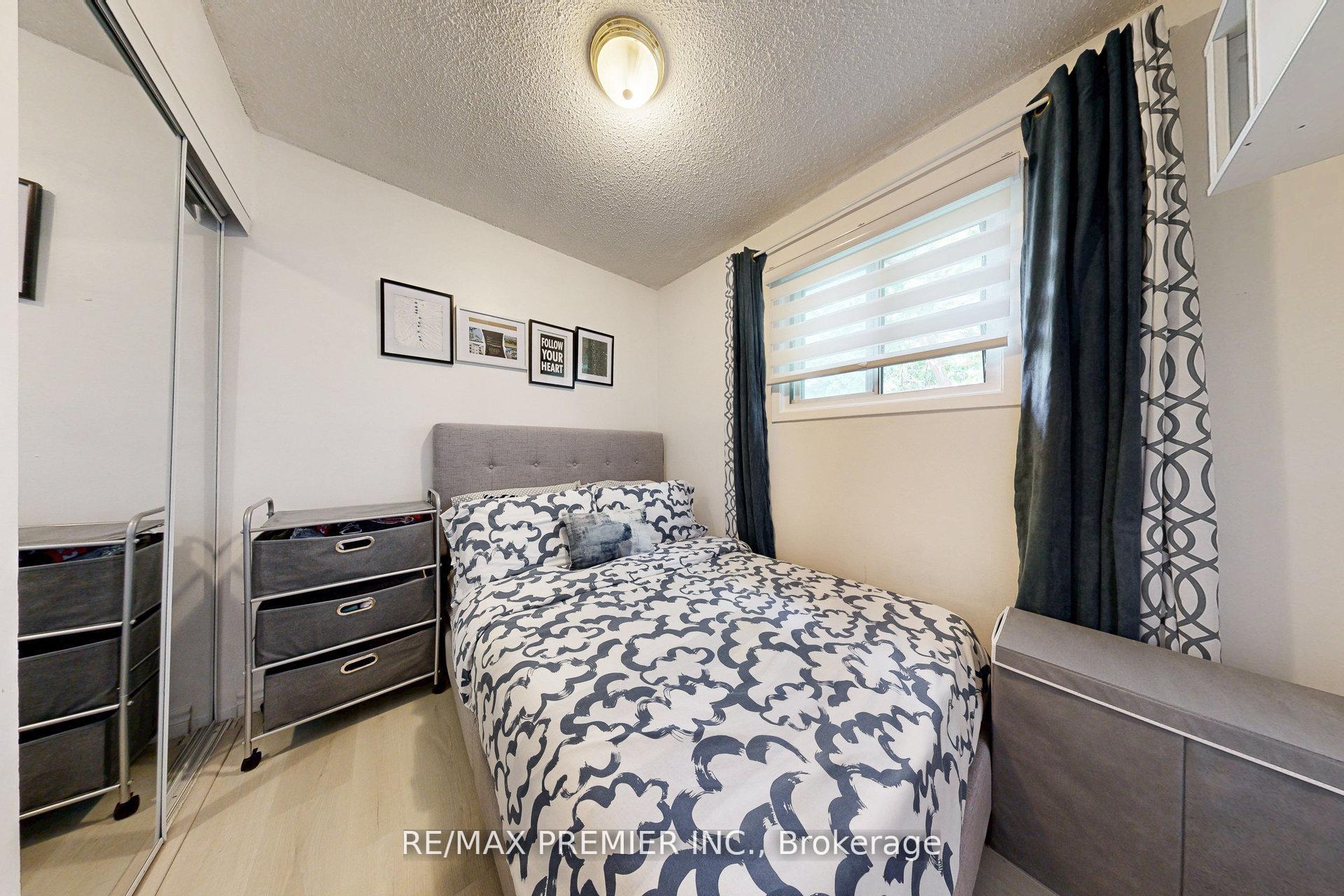 Photo 17 of 120 Ellerslie Road, Brampton, Southgate — HOMEH