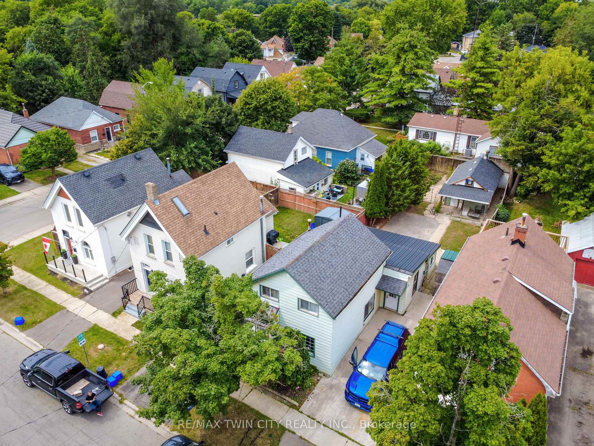 Photo 1 of 126 Cayuga Street, Brantford, Eagle Place West — HOMEH