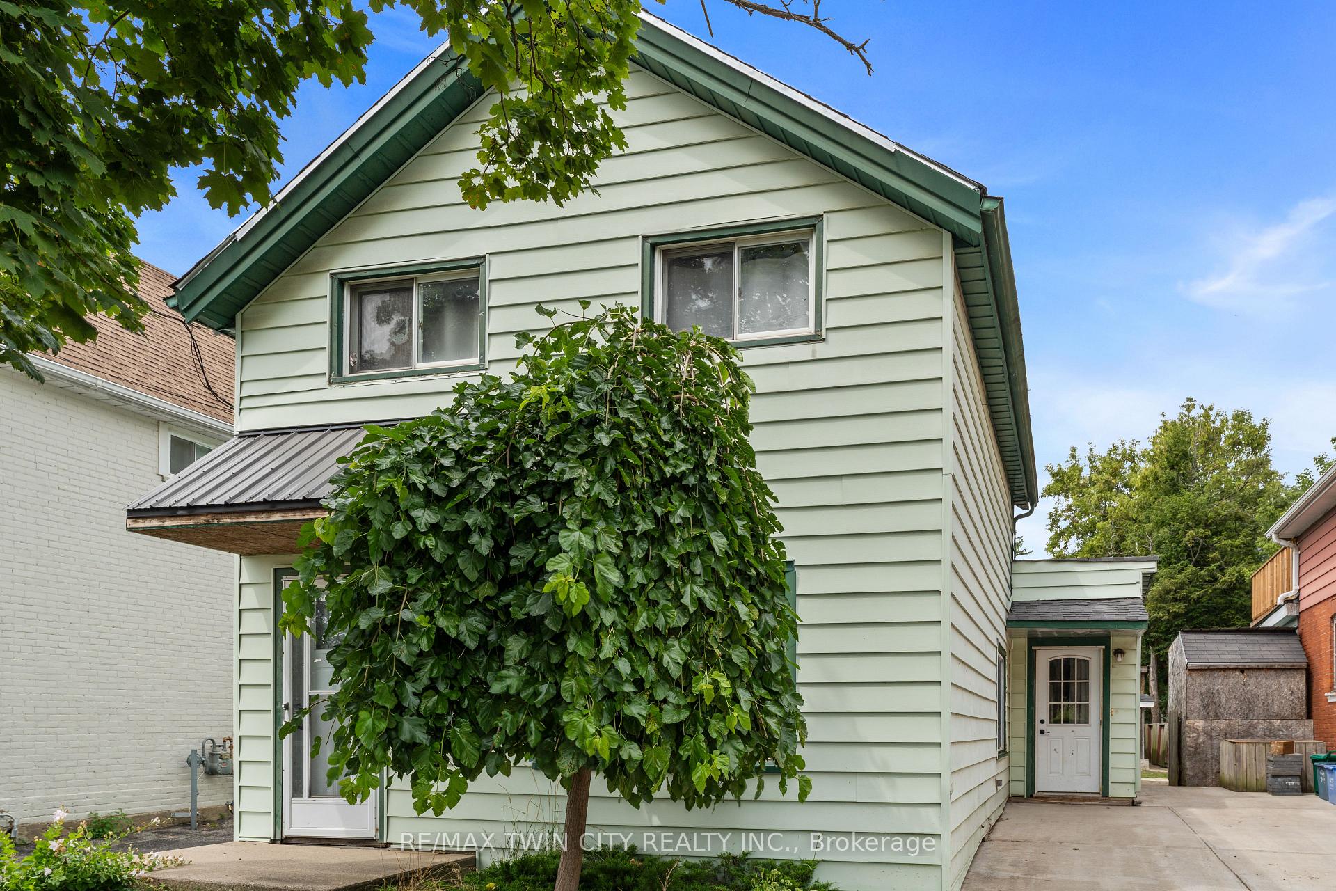 Photo 4 of 126 Cayuga Street, Brantford, Eagle Place West — HOMEH