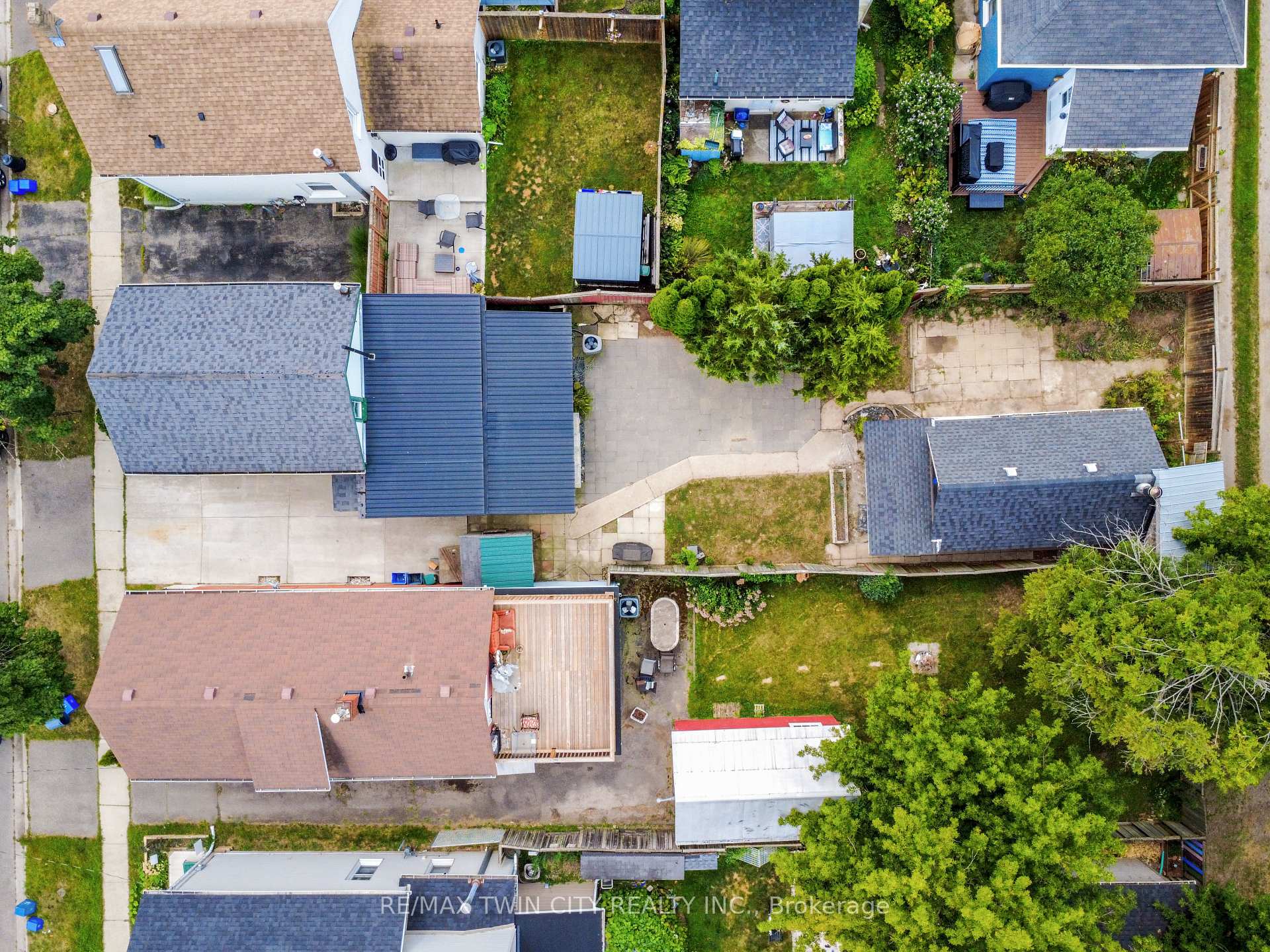 Photo 7 of 126 Cayuga Street, Brantford, Eagle Place West — HOMEH