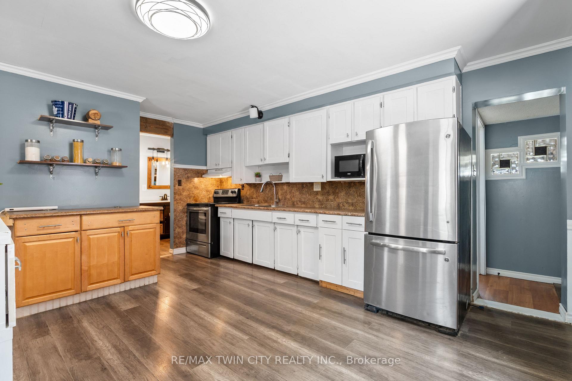 Photo 21 of 126 Cayuga Street, Brantford, Eagle Place West — HOMEH