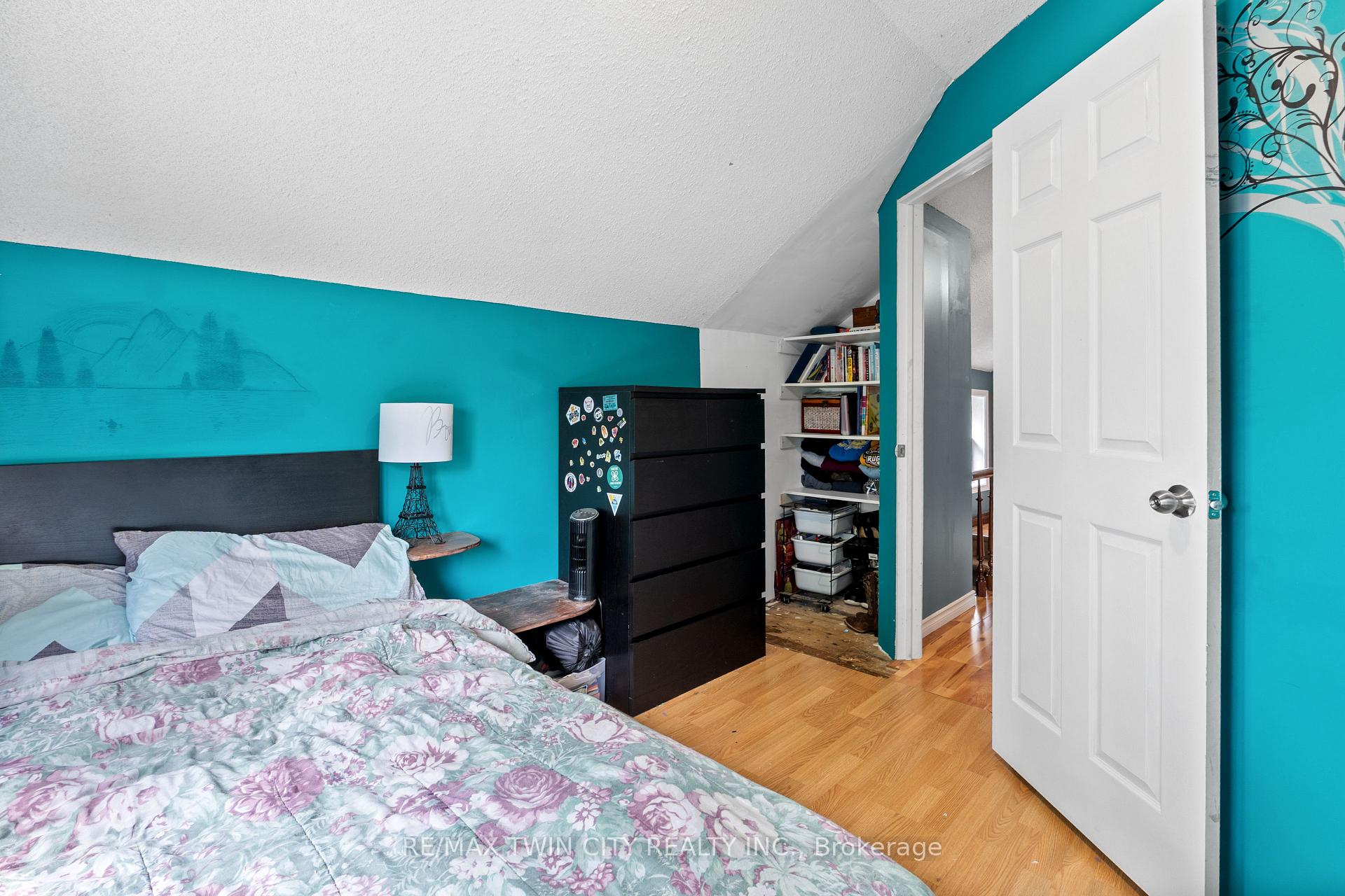Photo 38 of 126 Cayuga Street, Brantford, Eagle Place West — HOMEH