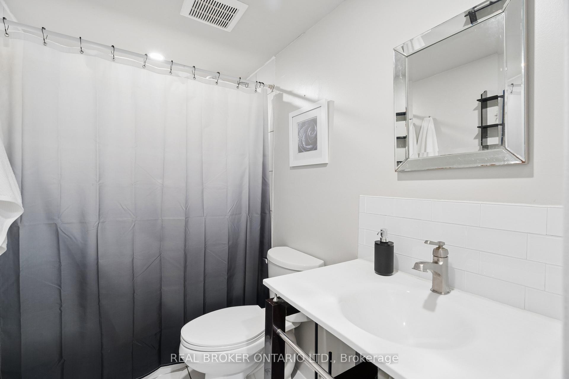 Photo 68 of 27 Spruce Boulevard, Halton Hills, Acton — HOMEH