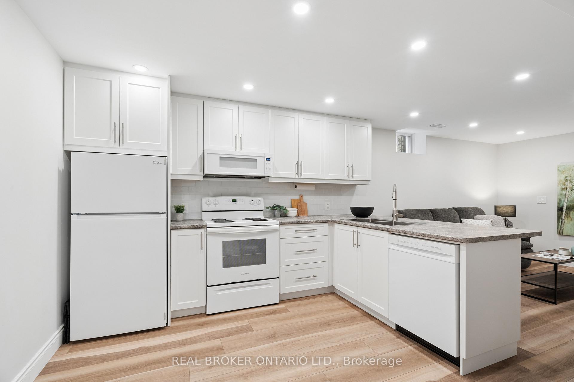 Photo 72 of 27 Spruce Boulevard, Halton Hills, Acton — HOMEH