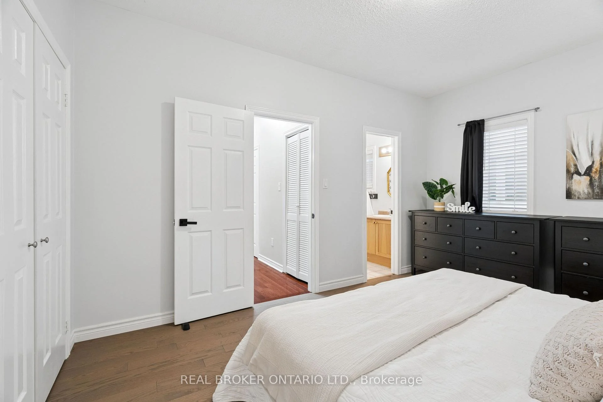 Photo 45 of 27 Spruce Boulevard, Halton Hills, Acton — HOMEH
