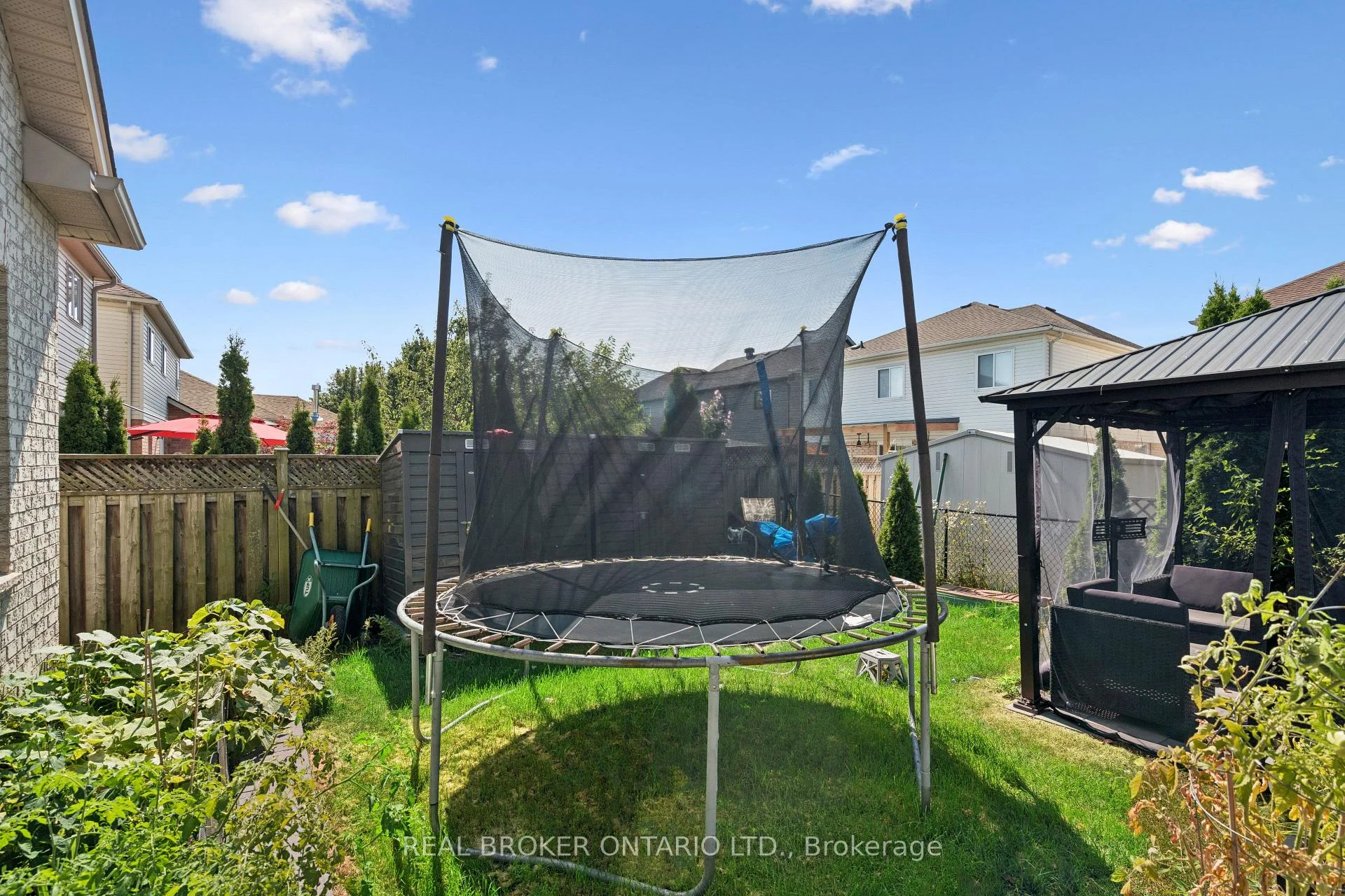Photo 79 of 27 Spruce Boulevard, Halton Hills, Acton — HOMEH
