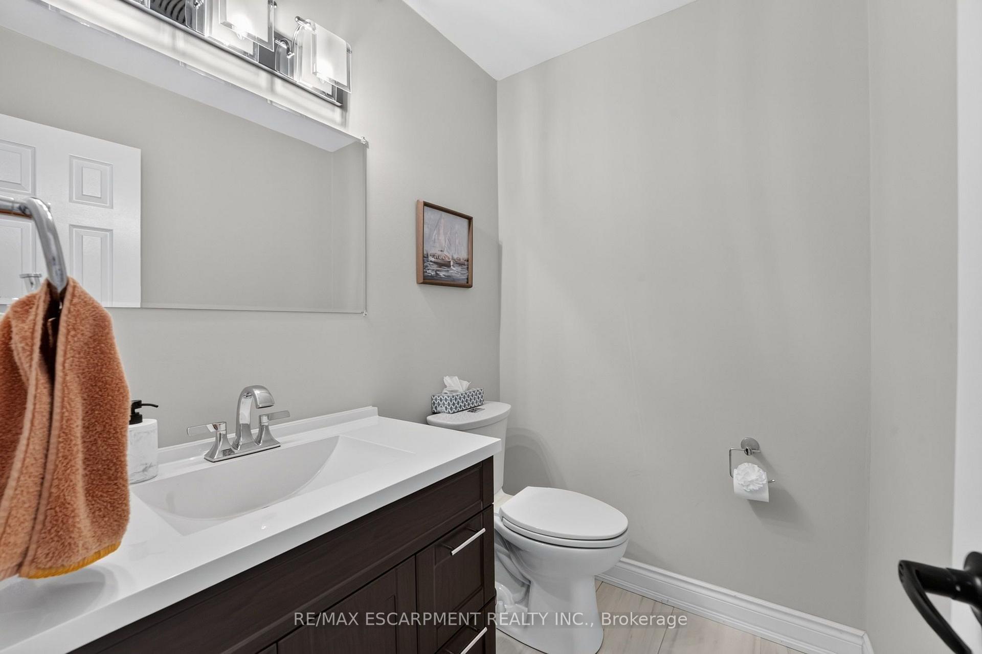 Photo 9 of 3626 Glen Elgin Drive, Lincoln, Lincoln-Jordan/Vineland — HOMEH