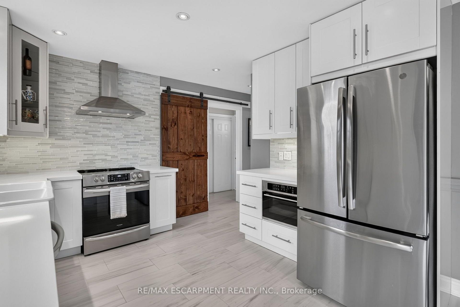 Photo 15 of 3626 Glen Elgin Drive, Lincoln, Lincoln-Jordan/Vineland — HOMEH