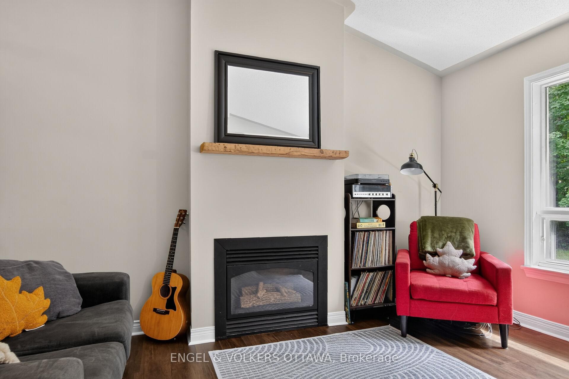 Photo 6 of 1027 Glenashton Road, Beckwith, Beckwith Twp — HOMEH
