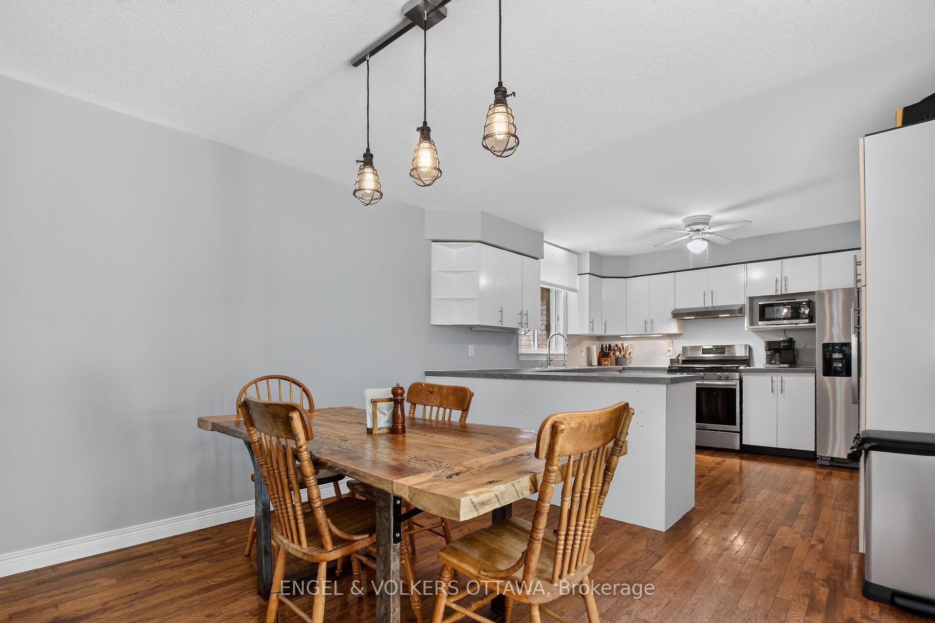 Photo 13 of 1027 Glenashton Road, Beckwith, Beckwith Twp — HOMEH