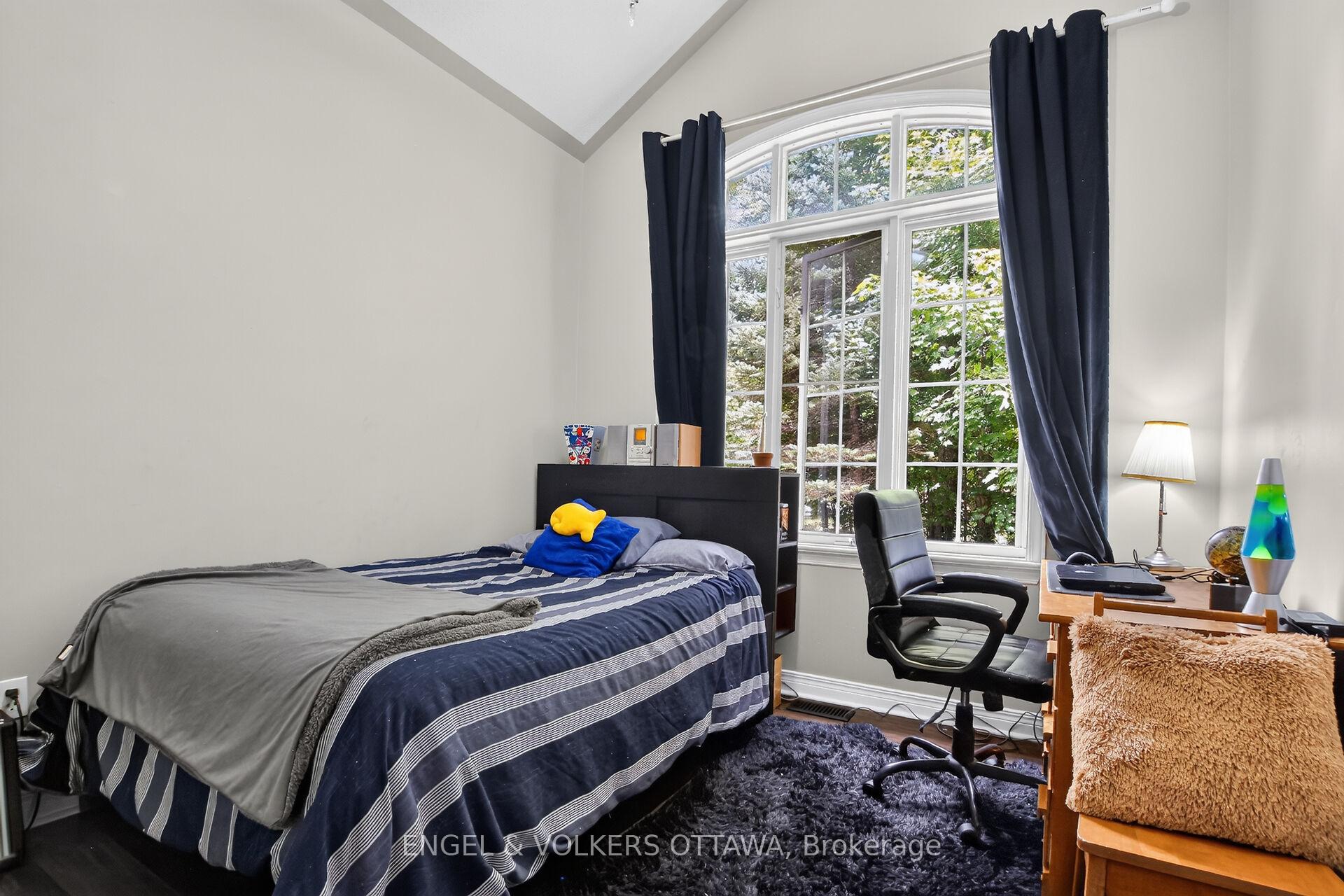 Photo 20 of 1027 Glenashton Road, Beckwith, Beckwith Twp — HOMEH