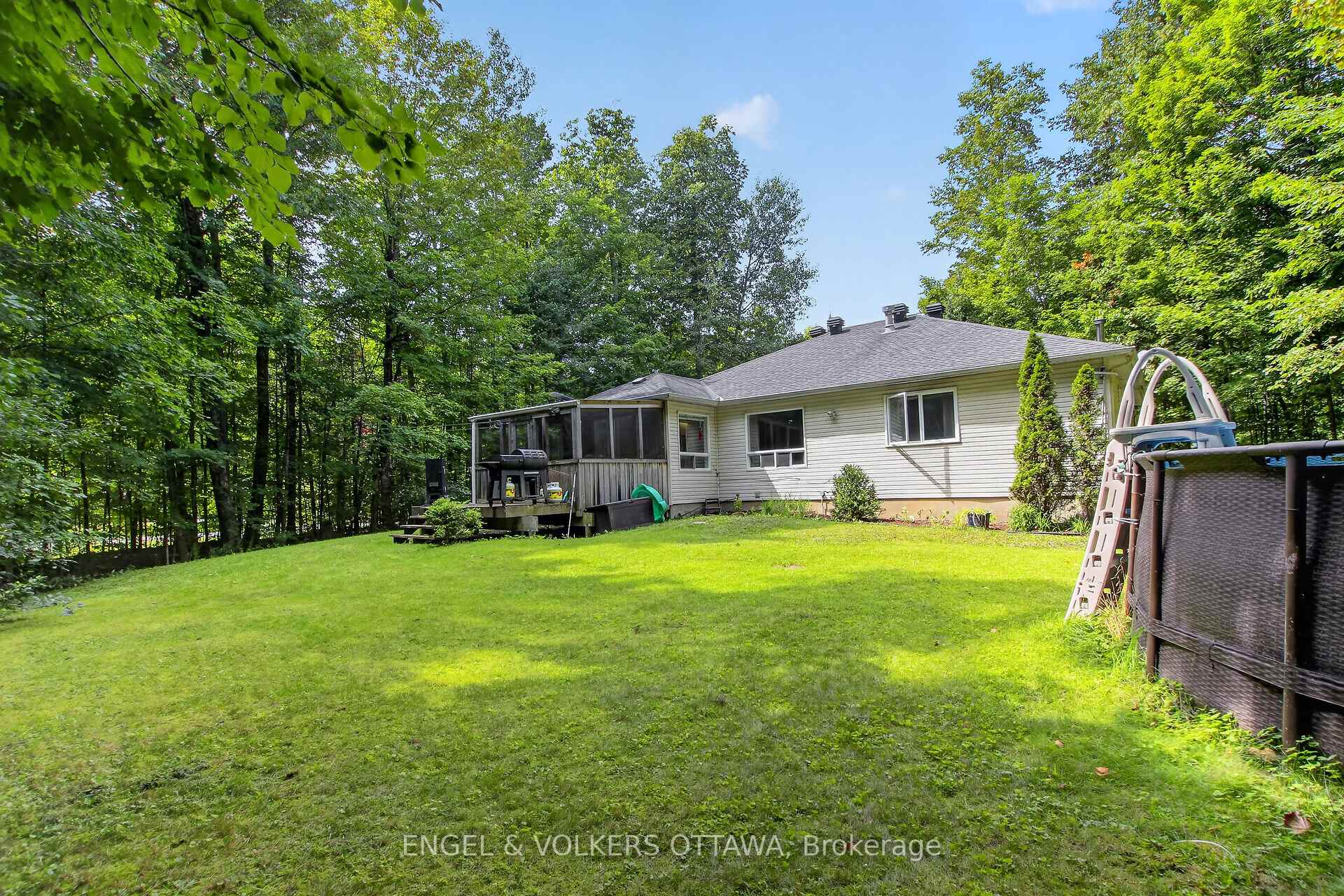 Photo 29 of 1027 Glenashton Road, Beckwith, Beckwith Twp — HOMEH