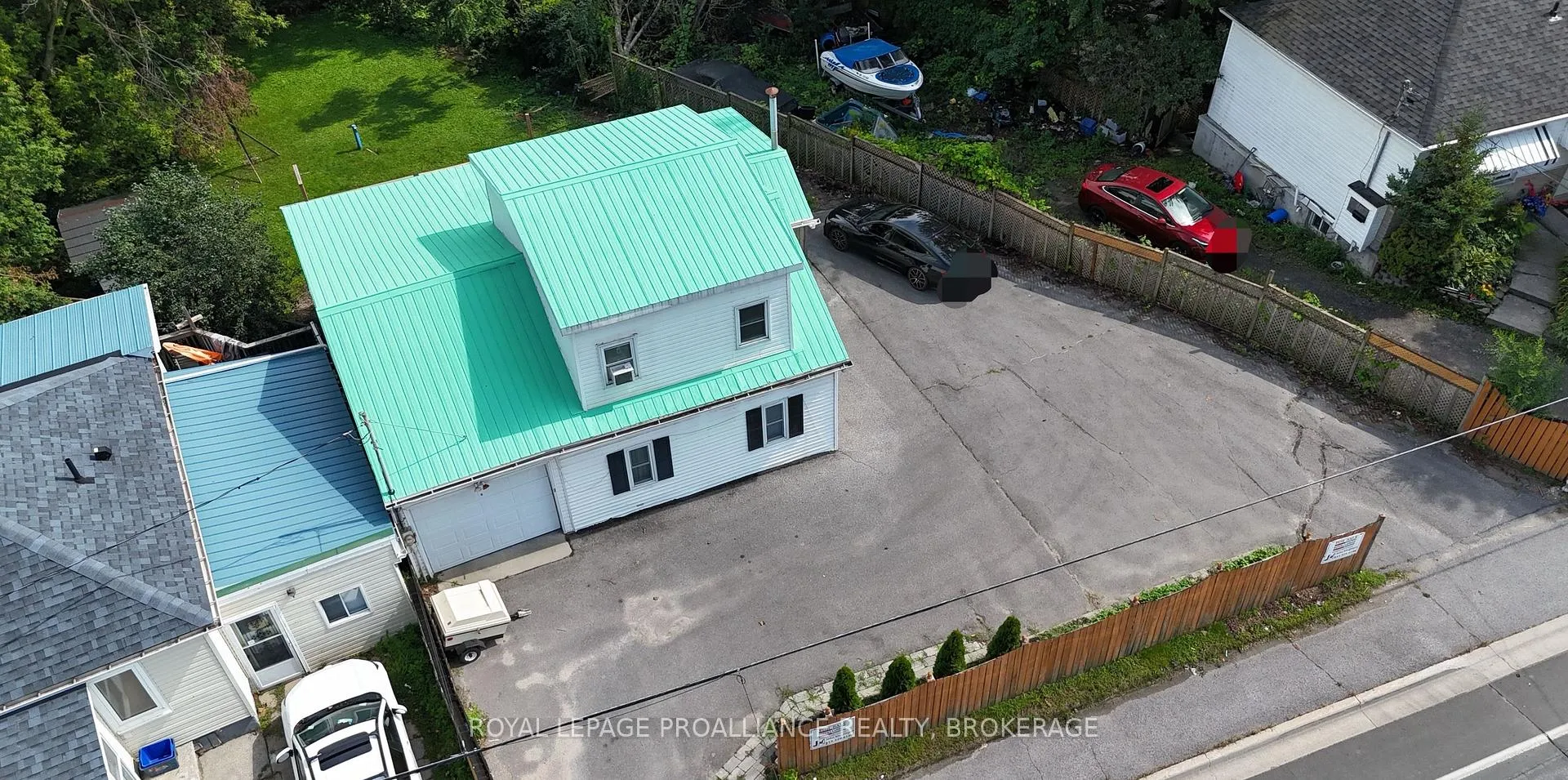 Photo 29 of 1105 Montreal Street, Kingston, Rideau — HOMEH