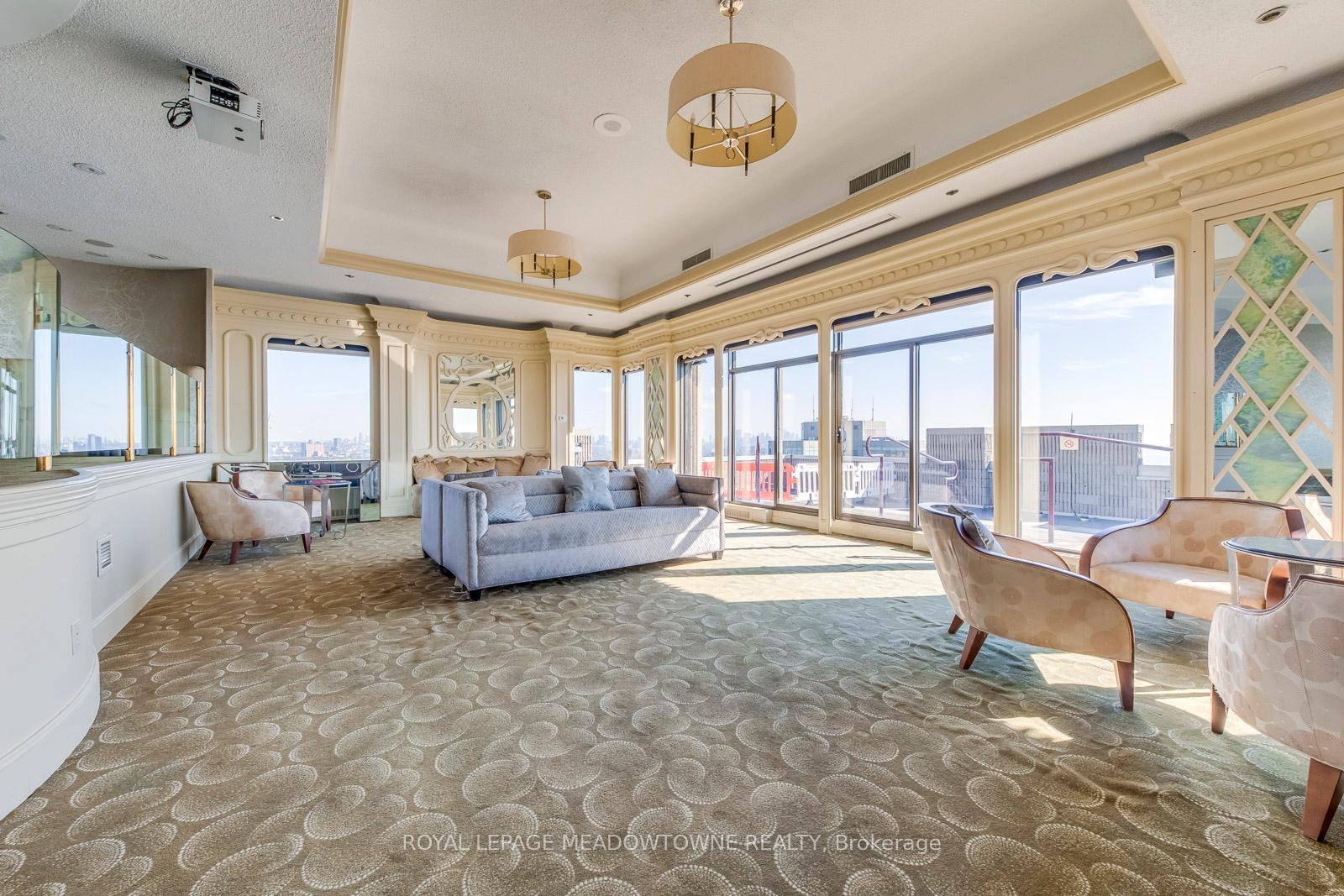 Photo 21 of Unit 2011, 2045 Lakeshore Boulevard W, Etobicoke, Mimico — HOMEH