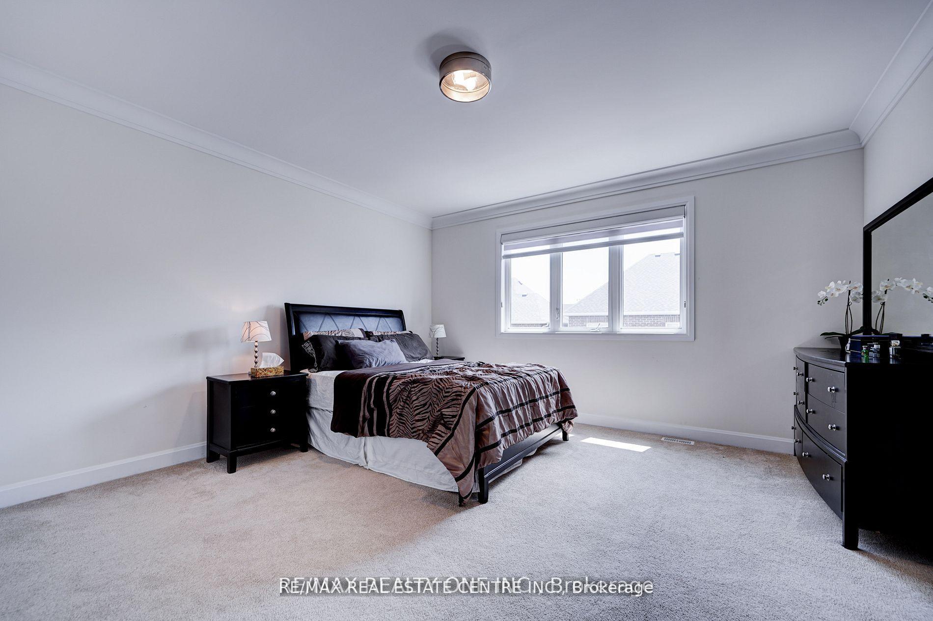 Photo 21 of 438 North Park Boulevard, Oakville, Glenorchy — HOMEH