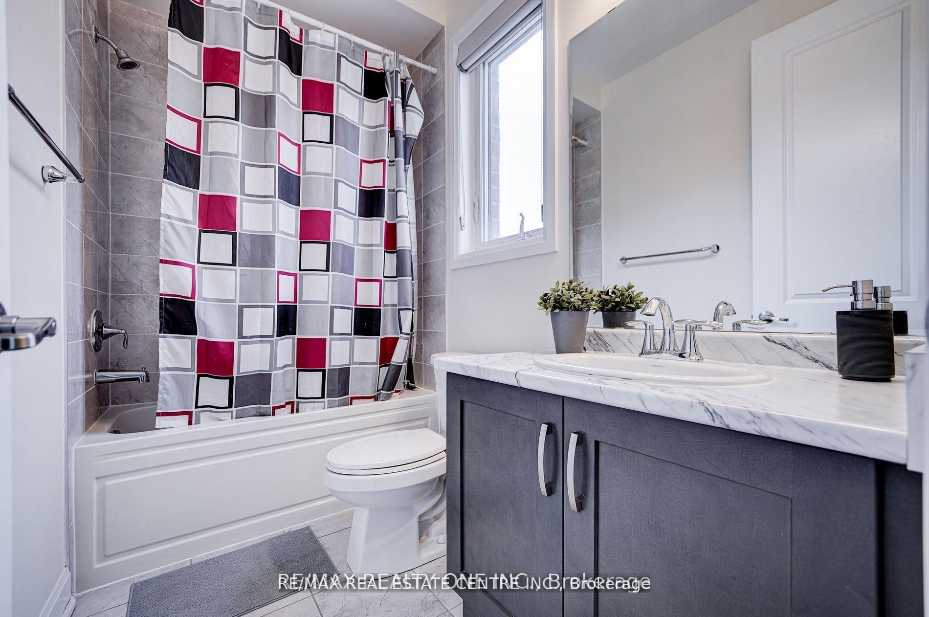 Photo 29 of 438 North Park Boulevard, Oakville, Glenorchy — HOMEH