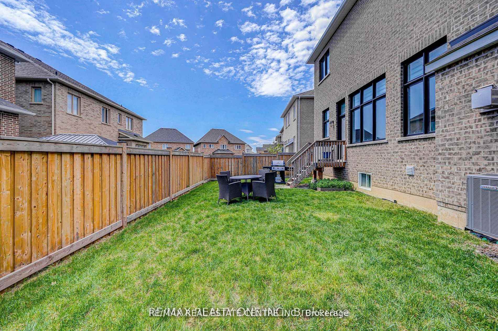 Photo 39 of 438 North Park Boulevard, Oakville, Glenorchy — HOMEH