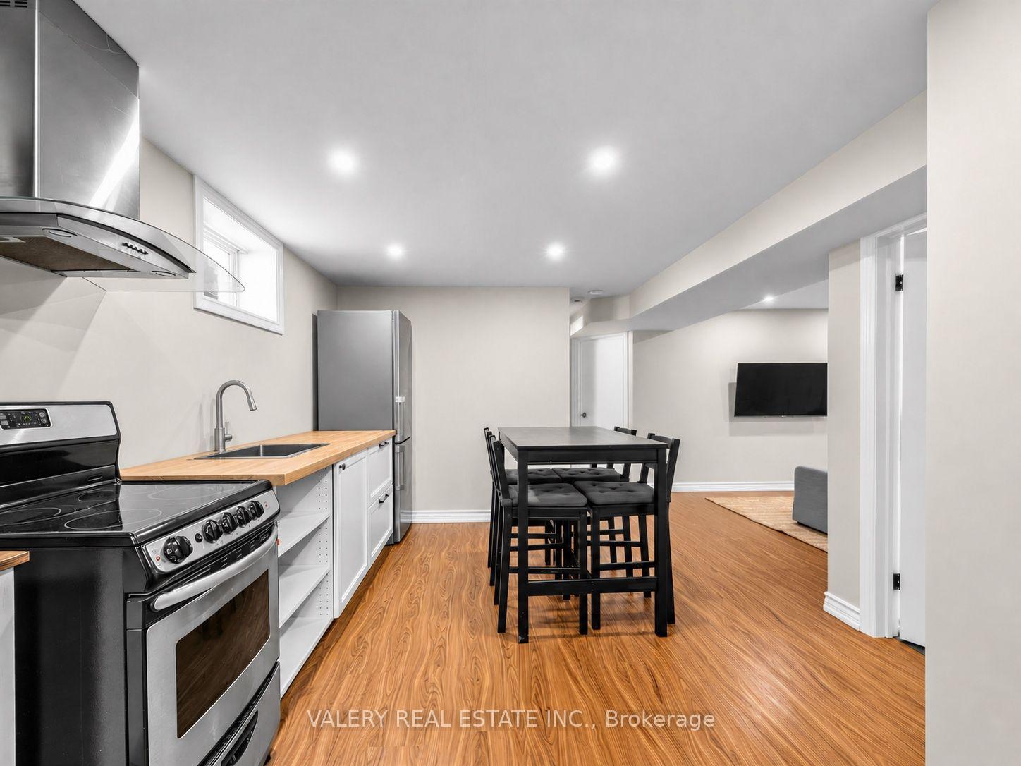 Photo 1 of Unit Lower #2, 12 Arkley Crescent, Etobicoke, Willowridge-Martingrove-Richview — HOMEH