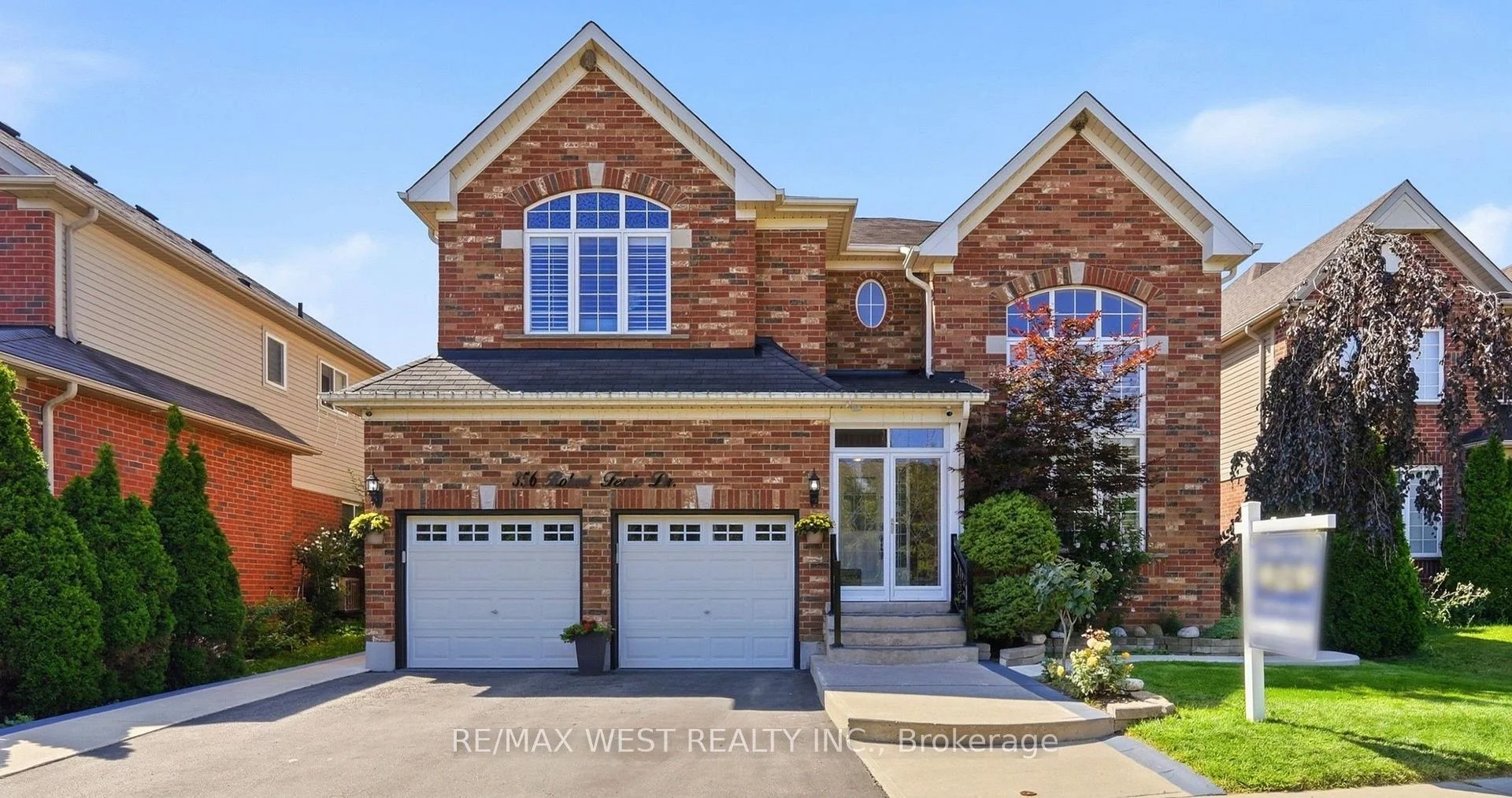 Photo 1 of 356 Robert Ferrie Drive, Kitchener, Doon South — HOMEH