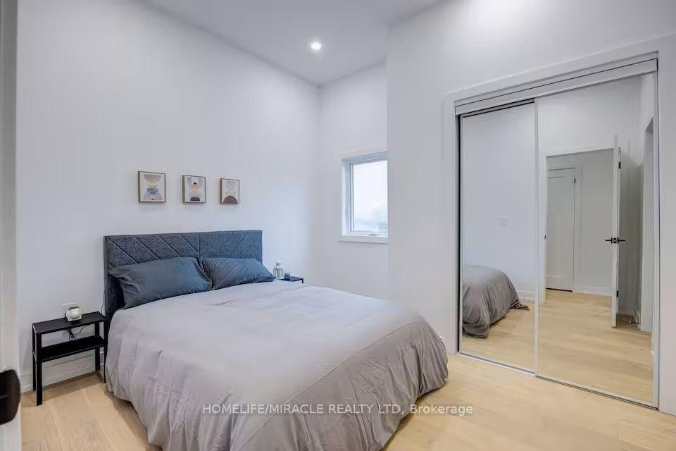 Photo 20 of 100 Macdonald Street, Etobicoke, Mimico — HOMEH