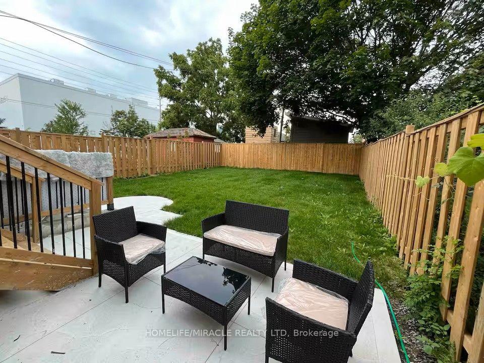 Photo 37 of 100 Macdonald Street, Etobicoke, Mimico — HOMEH