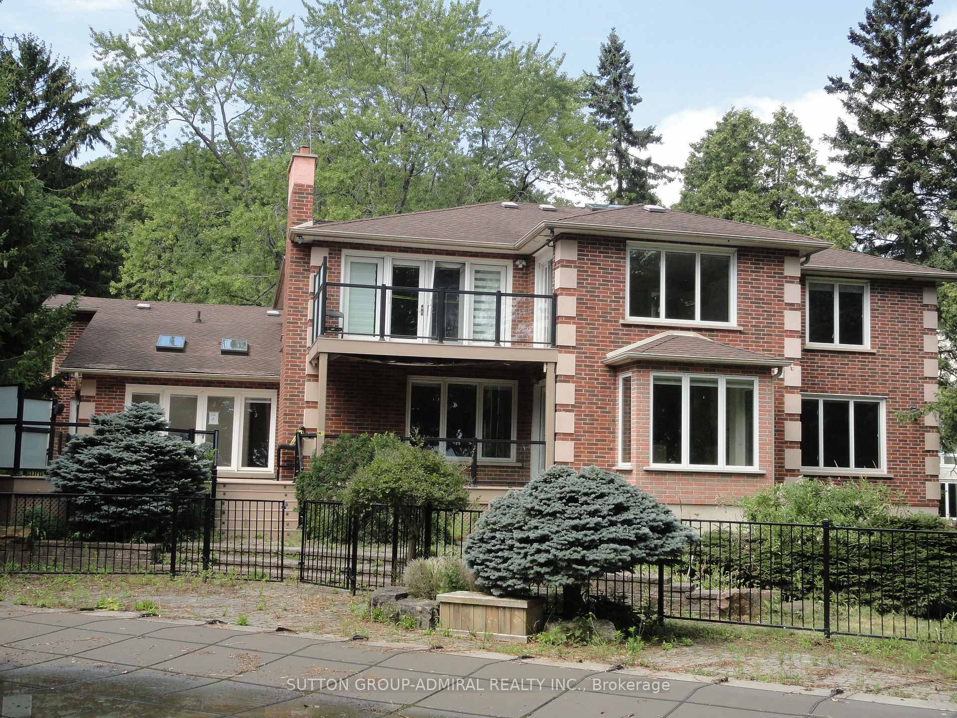Photo 4 of 48 Meadowcliffe Drive, Scarborough, Cliffcrest — HOMEH