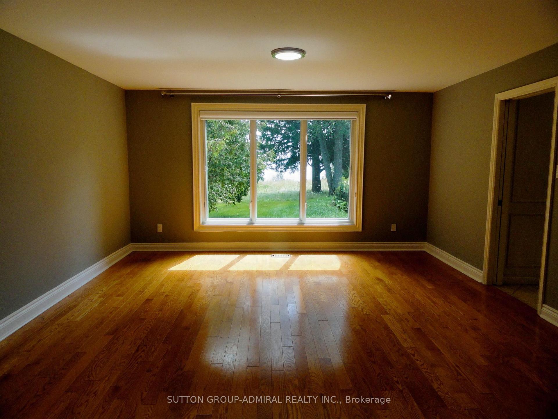 Photo 12 of 48 Meadowcliffe Drive, Scarborough, Cliffcrest — HOMEH