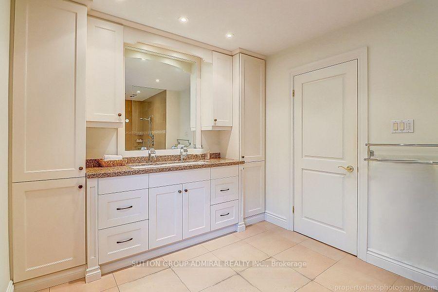 Photo 21 of 48 Meadowcliffe Drive, Scarborough, Cliffcrest — HOMEH