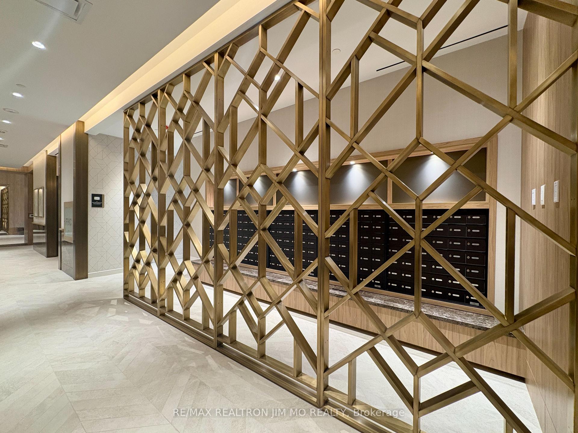 Photo 2 of Unit 1108, 5 Meadowdale Road, Vaughan, Vaughan Corporate Centre — HOMEH