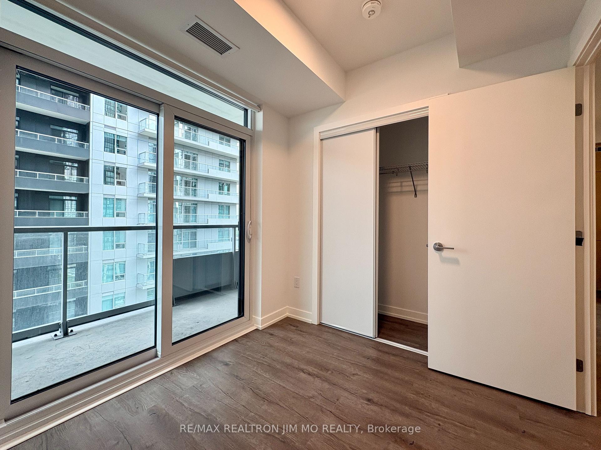 Photo 16 of Unit 1108, 5 Meadowdale Road, Vaughan, Vaughan Corporate Centre — HOMEH
