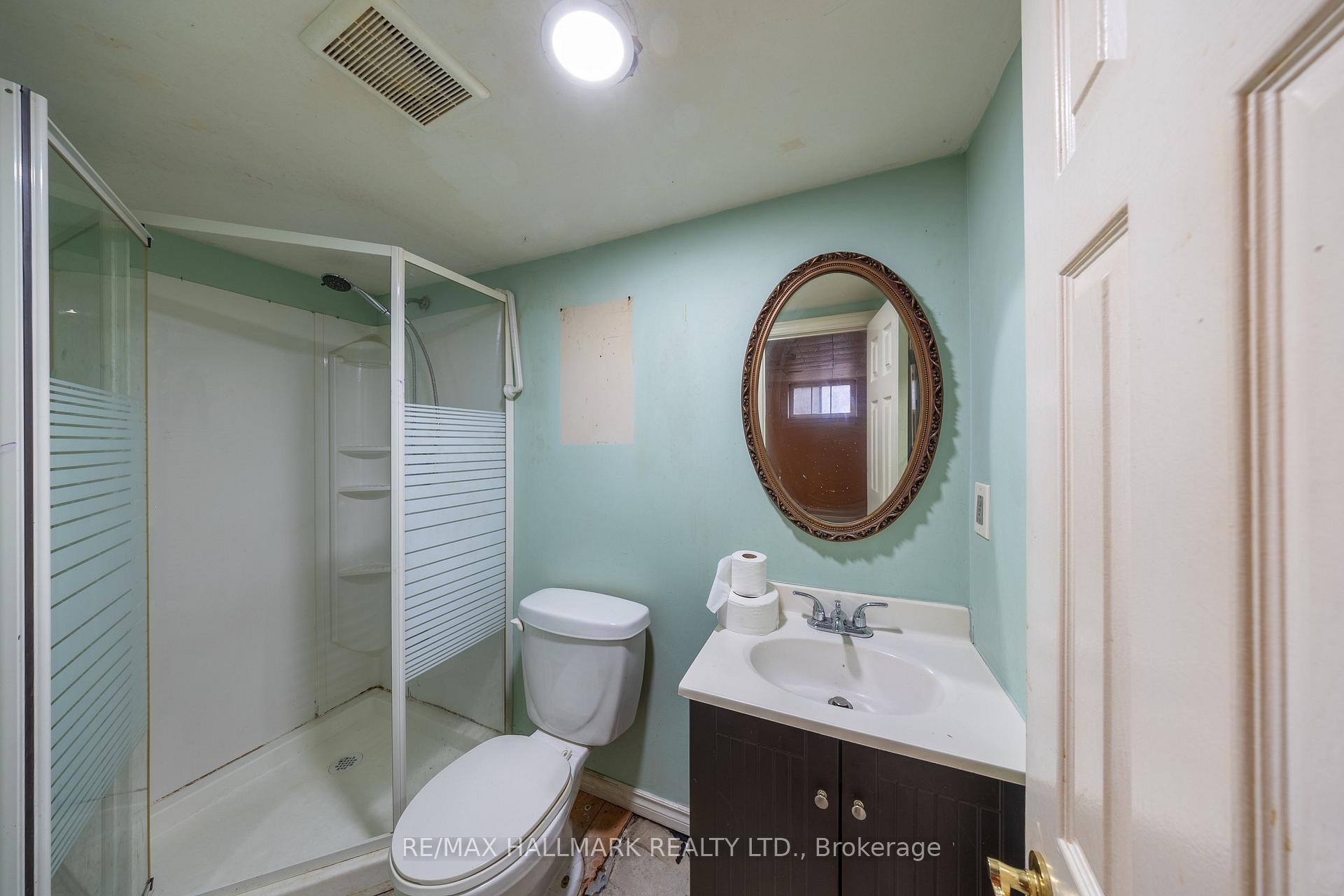 Photo 20 of 1911 Glenview Road, Pickering, Town Centre — HOMEH