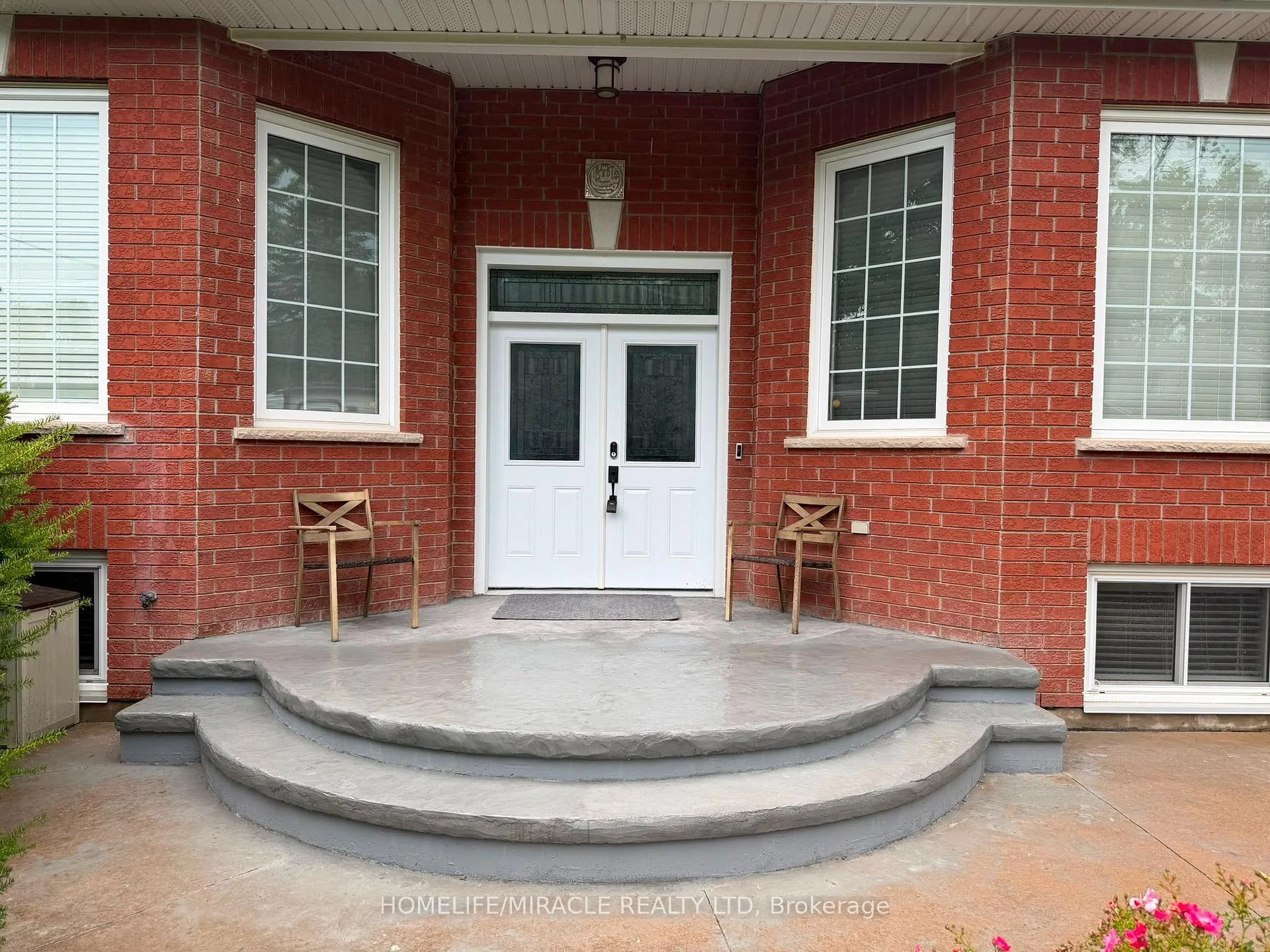 Photo 4 of 753 Welland Road, Pelham, Fenwick — HOMEH