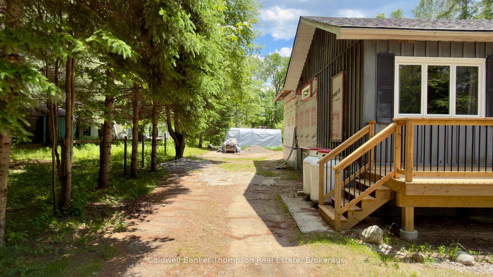 Photo 3 of 3613 518 Highway W, McMurrich/Monteith, Sprucedale — HOMEH