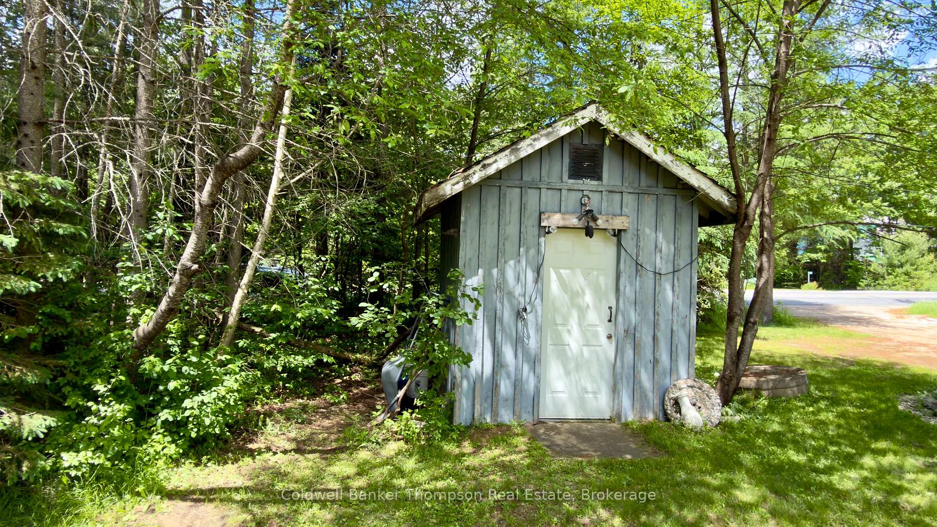 Photo 5 of 3613 518 Highway W, McMurrich/Monteith, Sprucedale — HOMEH