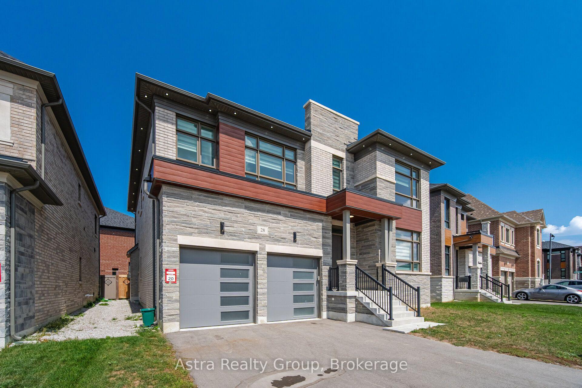Photo 3 of 28 Heathcote Road, Vaughan, Vellore Village — HOMEH