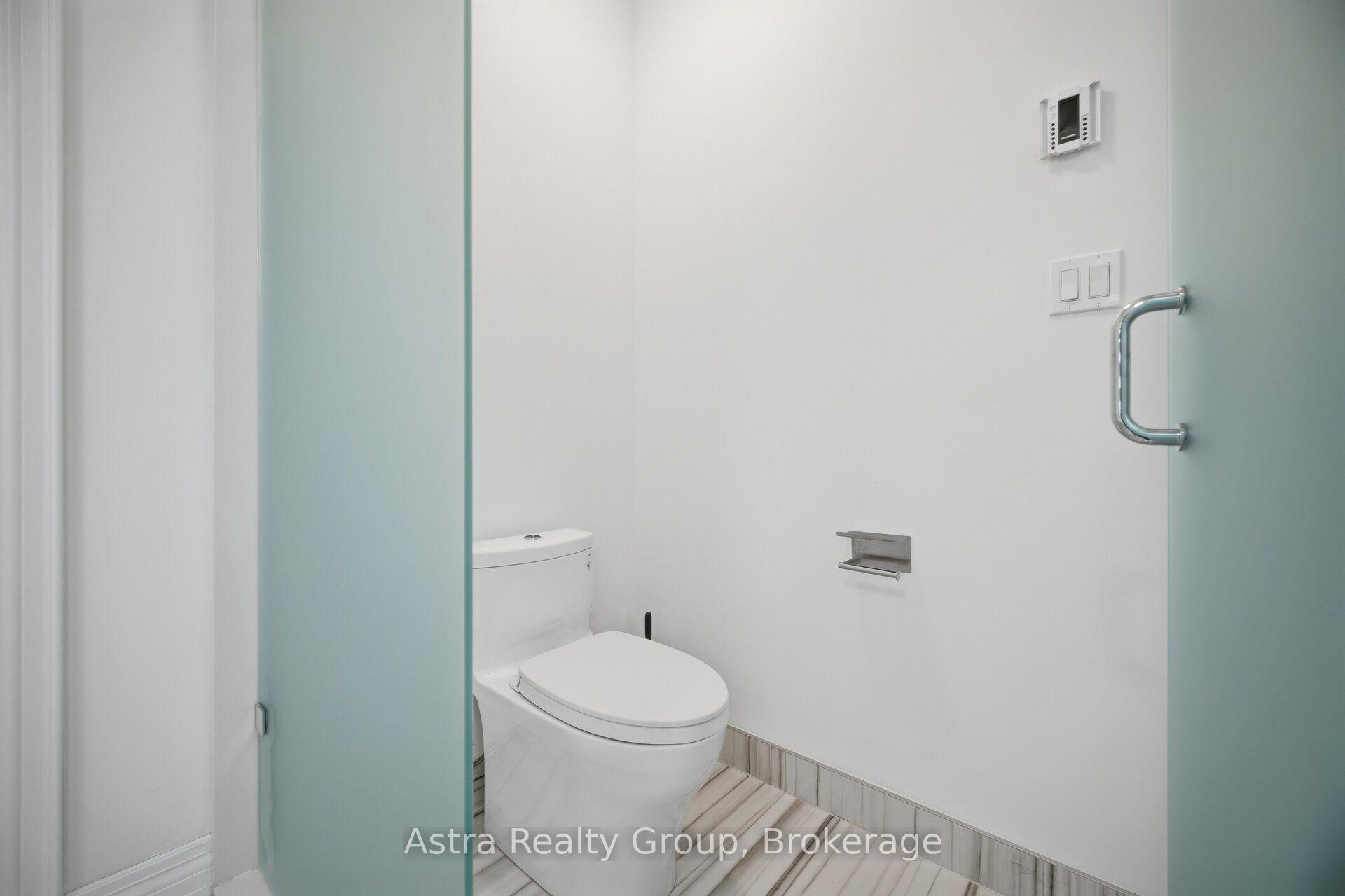 Photo 40 of 28 Heathcote Road, Vaughan, Vellore Village — HOMEH