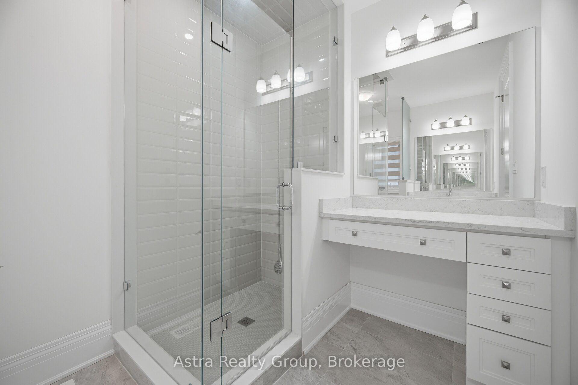 Photo 44 of 28 Heathcote Road, Vaughan, Vellore Village — HOMEH