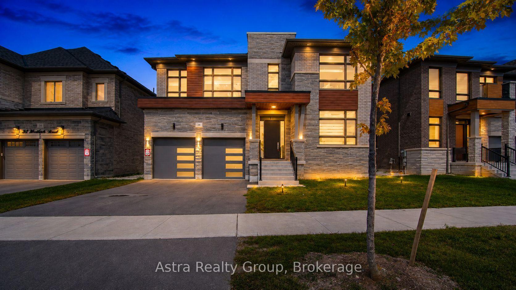 Photo 2 of 28 Heathcote Road, Vaughan, Vellore Village — HOMEH