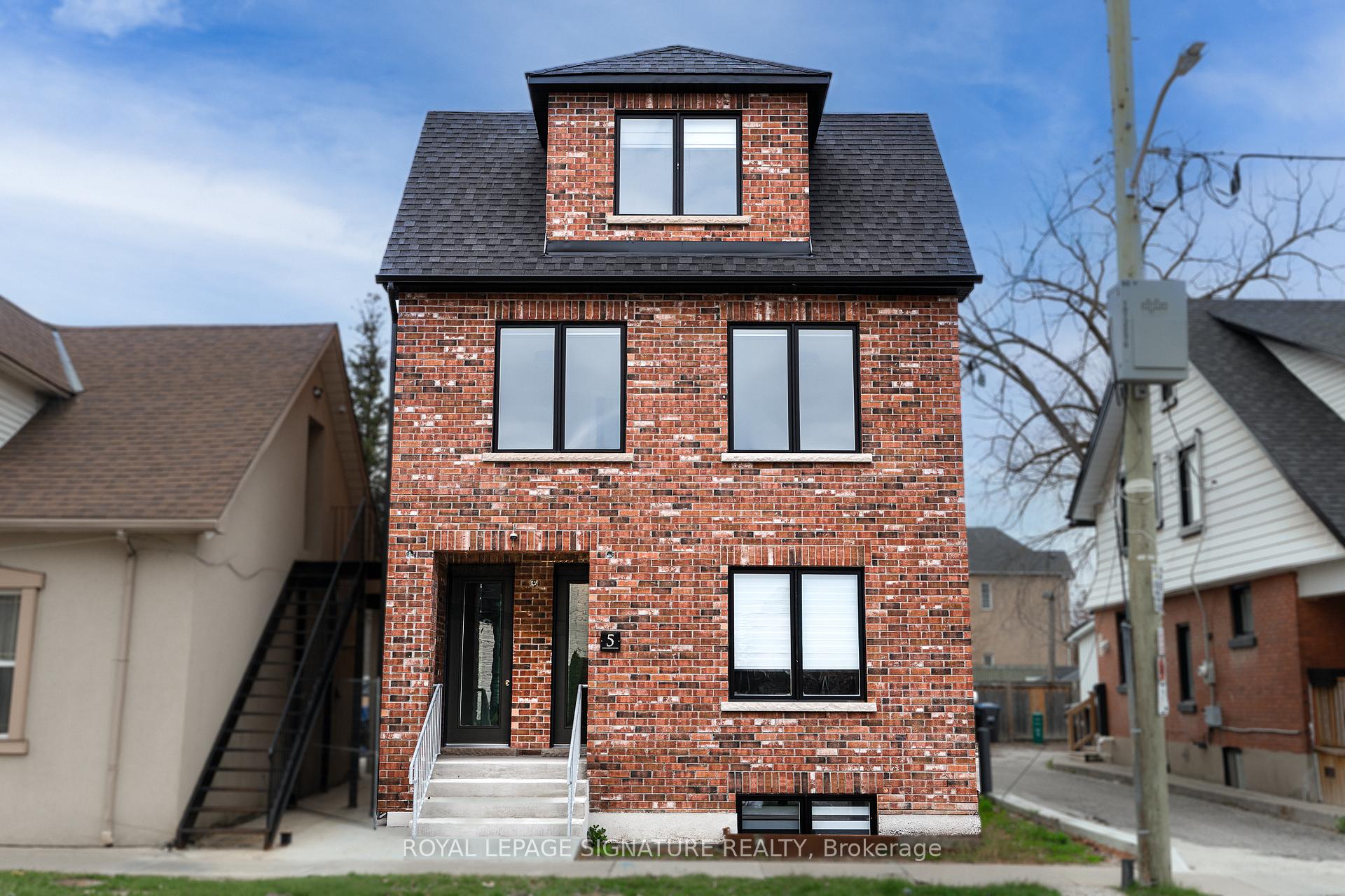 Photo 1 of Unit #3, 5 Mill Street N, Brampton, Downtown Brampton — HOMEH
