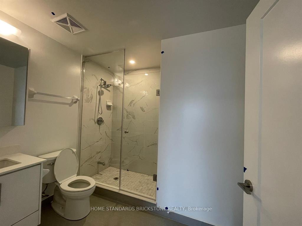 Photo 4 of Unit #1206, 105 Oneida Crescent, Richmond Hill, Langstaff — HOMEH