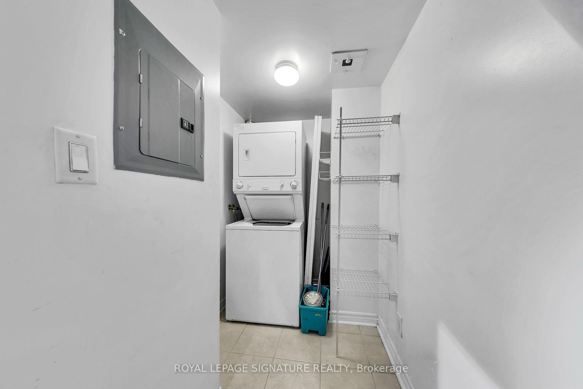 Photo 8 of Unit 108, 19 Barberry Place, North York, Bayview Village — HOMEH