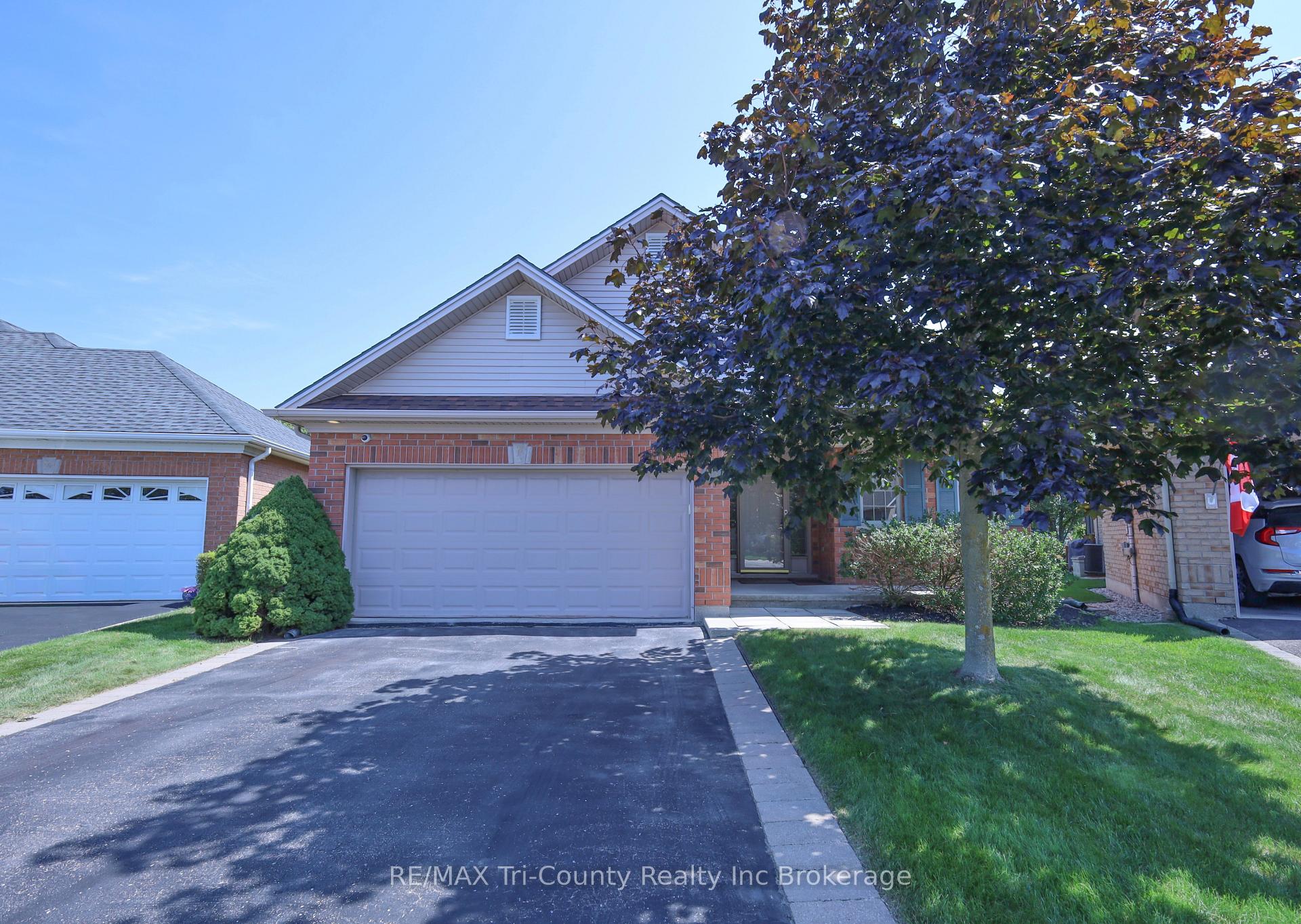 Photo 2 of 126 Weston Drive, Tillsonburg — HOMEH