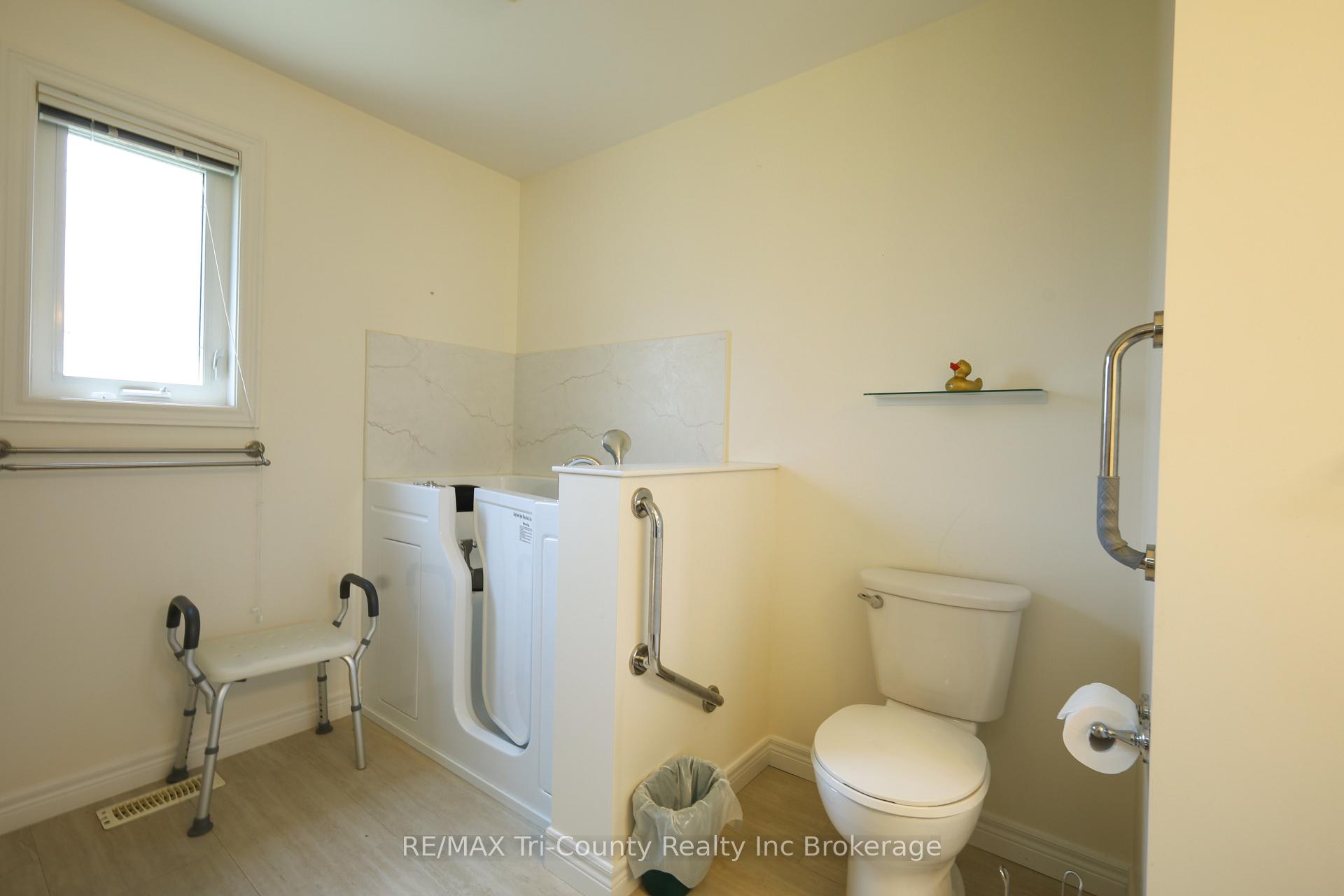 Photo 32 of 126 Weston Drive, Tillsonburg — HOMEH