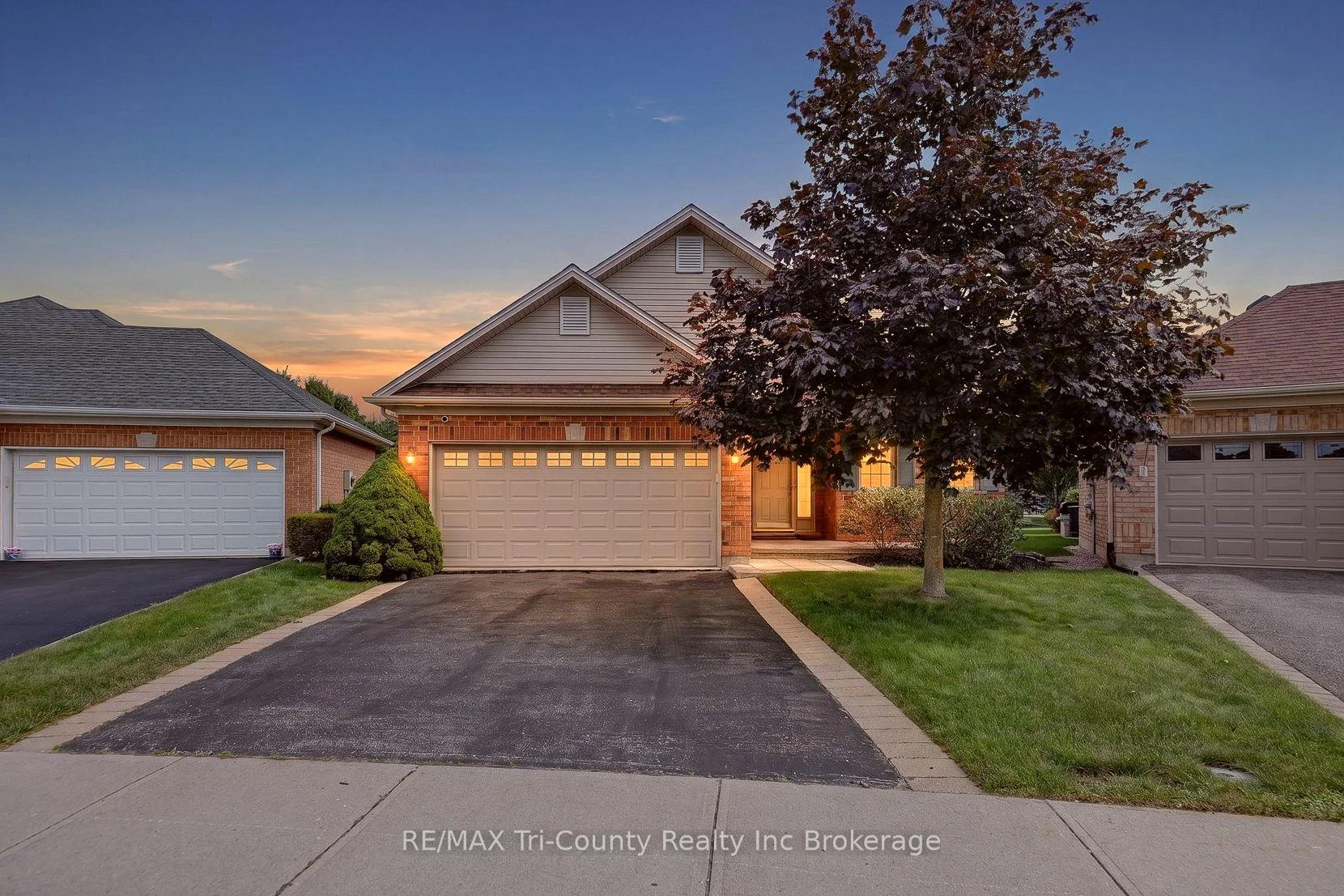 Photo 1 of 126 Weston Drive, Tillsonburg — HOMEH